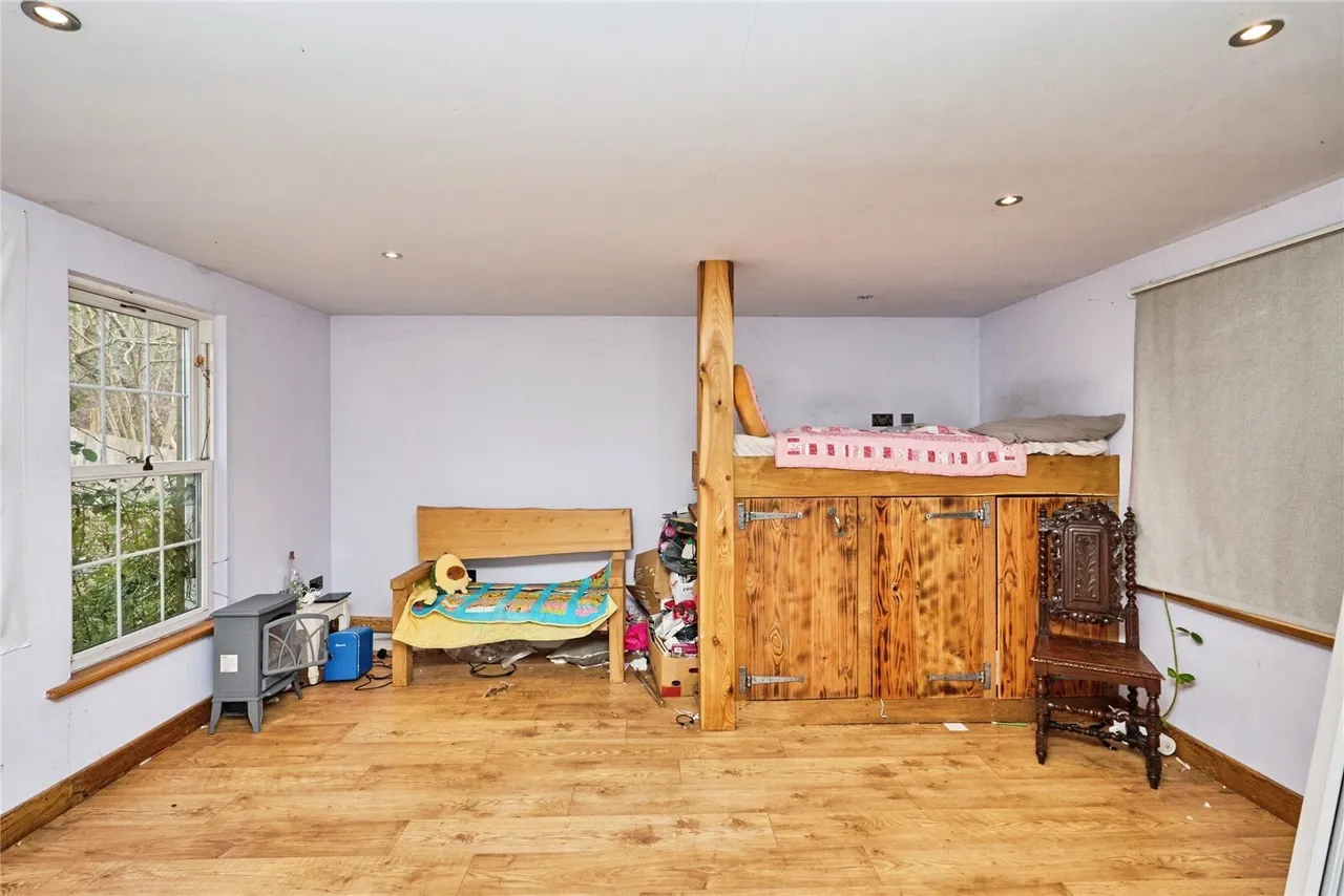 Mayfield Drive, Newport, PO30, photo 4