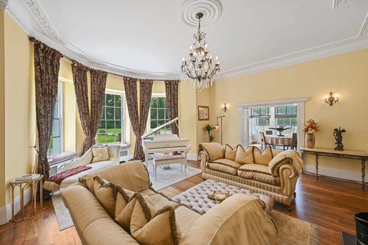 Kentish Lane, Brookmans Park, Hertfordshire, AL9 6JY, photo 4