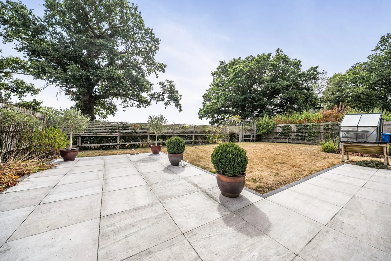 Oak Tree Close, Odiham, Hook, RG29 1FT, photo 21