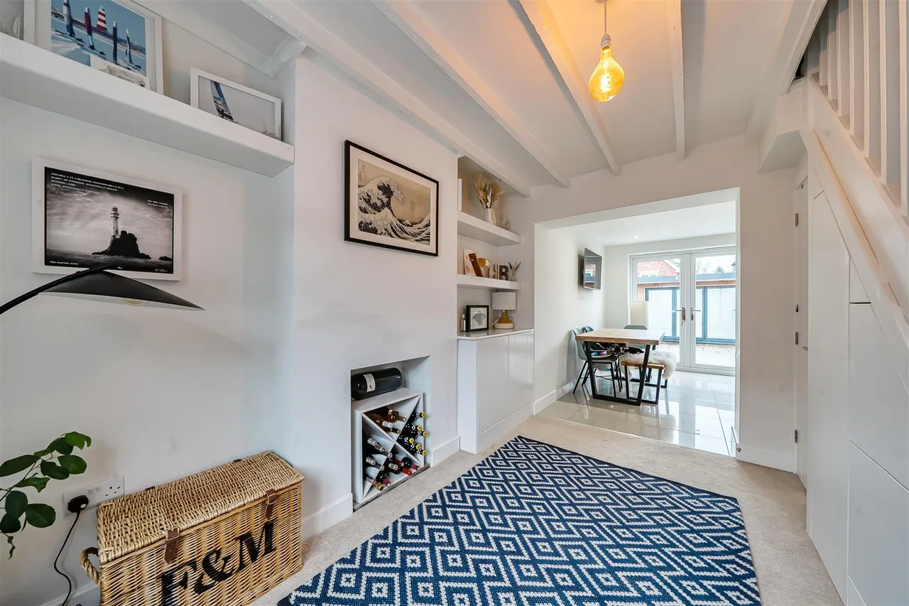 Newtown Road, Warsash, photo 7