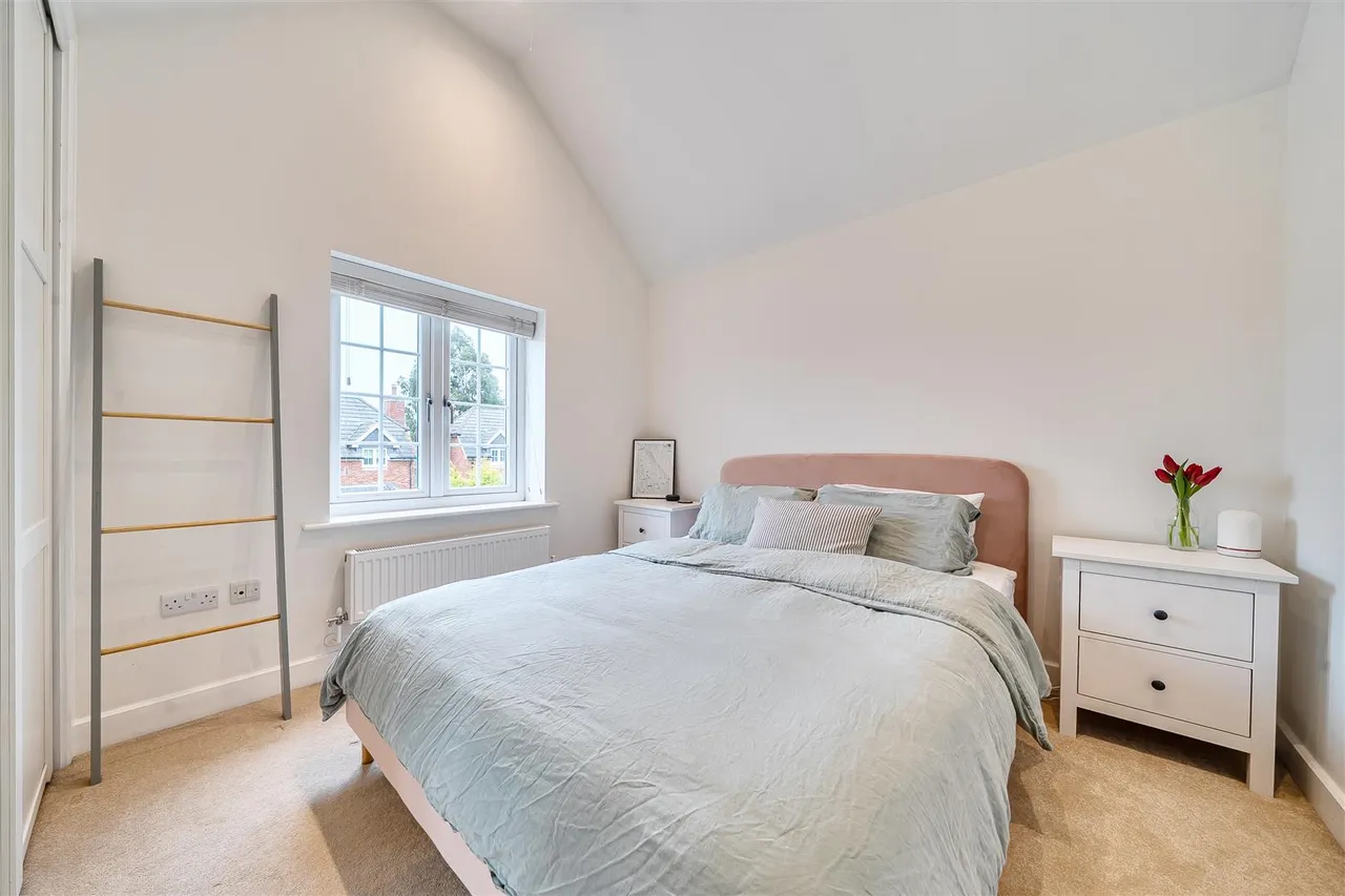 Newtown Road, Warsash, photo 10