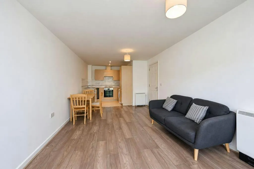 Farthing Close, Watford, WD18, photo 3