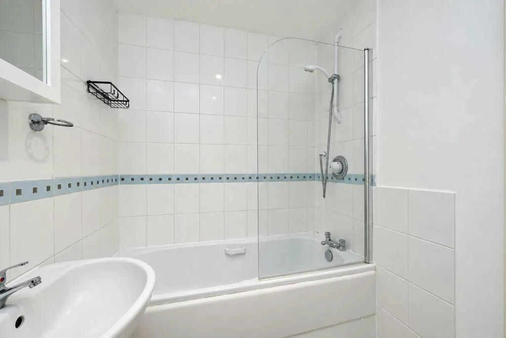Farthing Close, Watford, WD18, photo 9