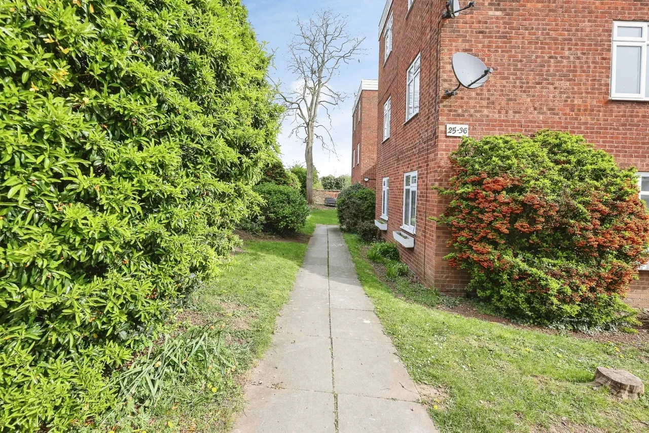 Elgar Court, Rainbow Hill, WR3, photo 5