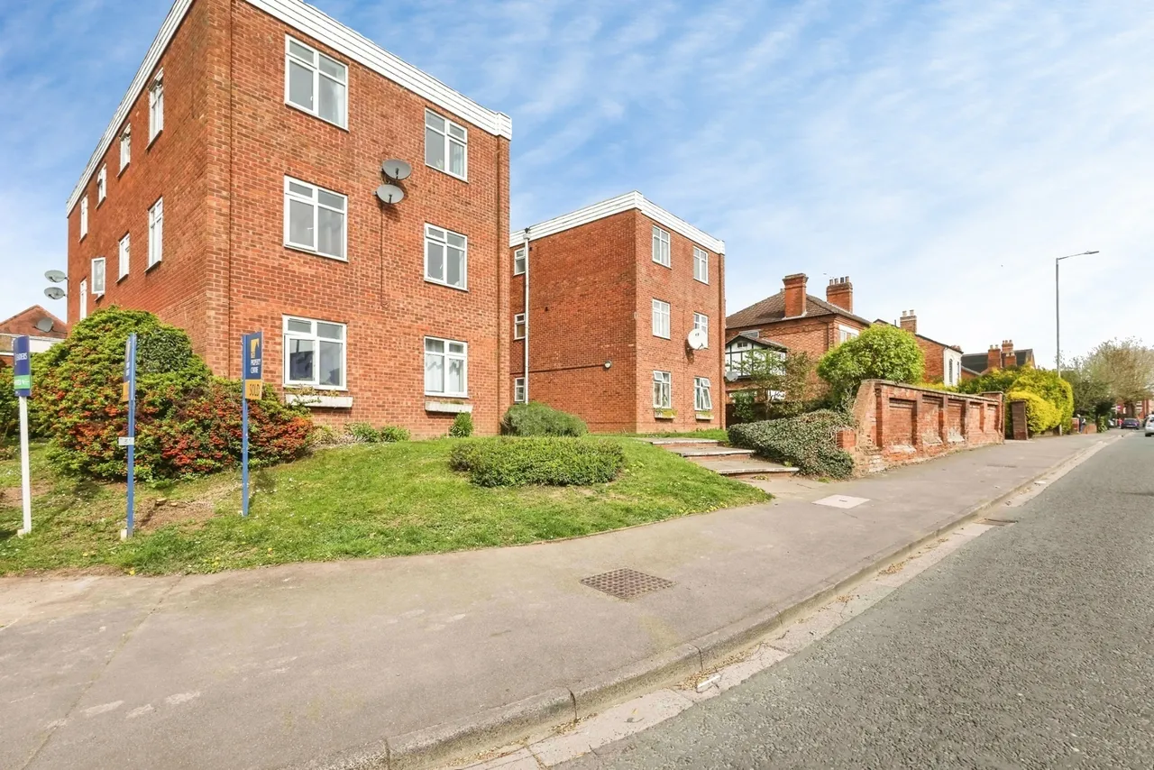 Elgar Court, Rainbow Hill, WR3, photo 10