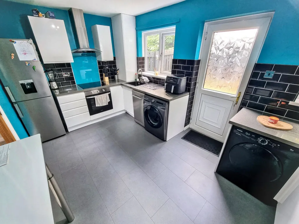 Newcastle Upon Tyne NE5 4LF, NE5, photo 3