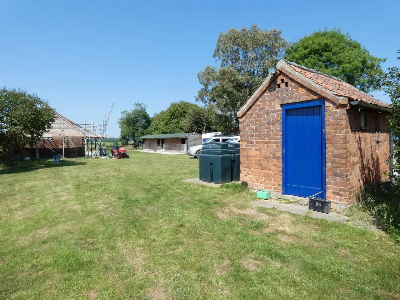 East Street, Holme-on-the-Wolds, HU17, photo 11