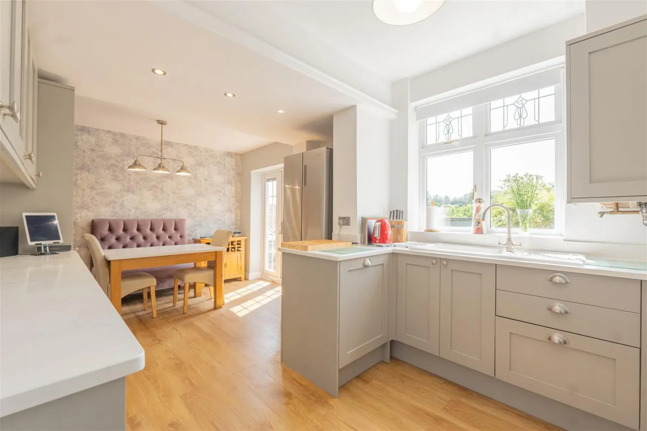 Perrins Lane, Stourbridge, DY9, photo 3