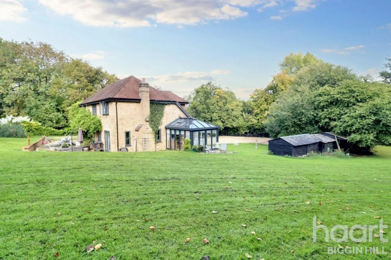 Berrys Green Road, Westerham, TN16, photo 21