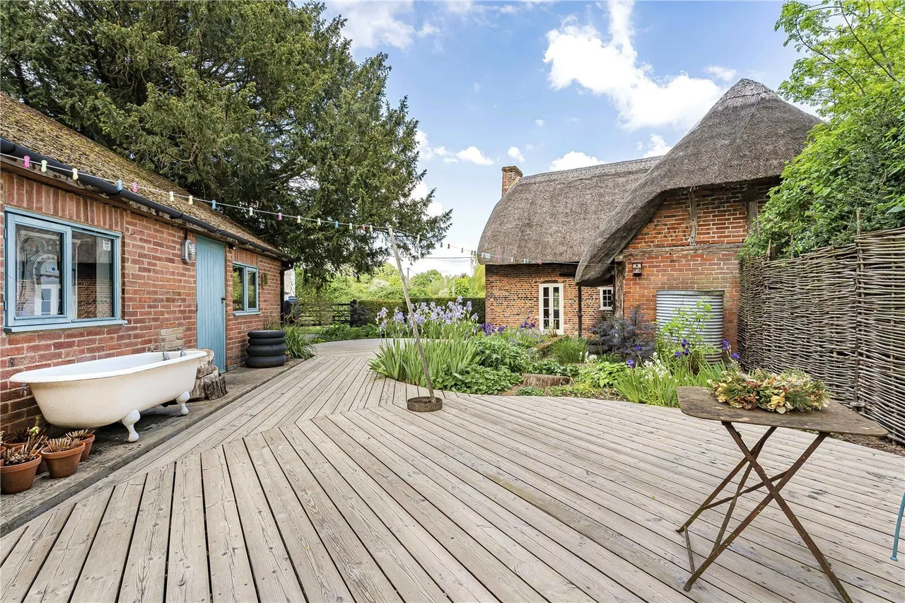 Church Lane, Aston Rowant, OX49, photo 2