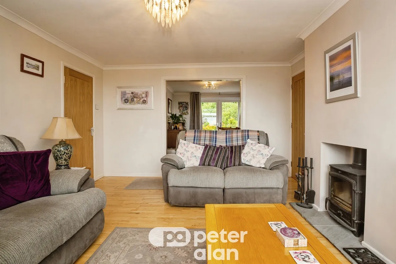 Brynheulog Pontypool, NP4, photo 5