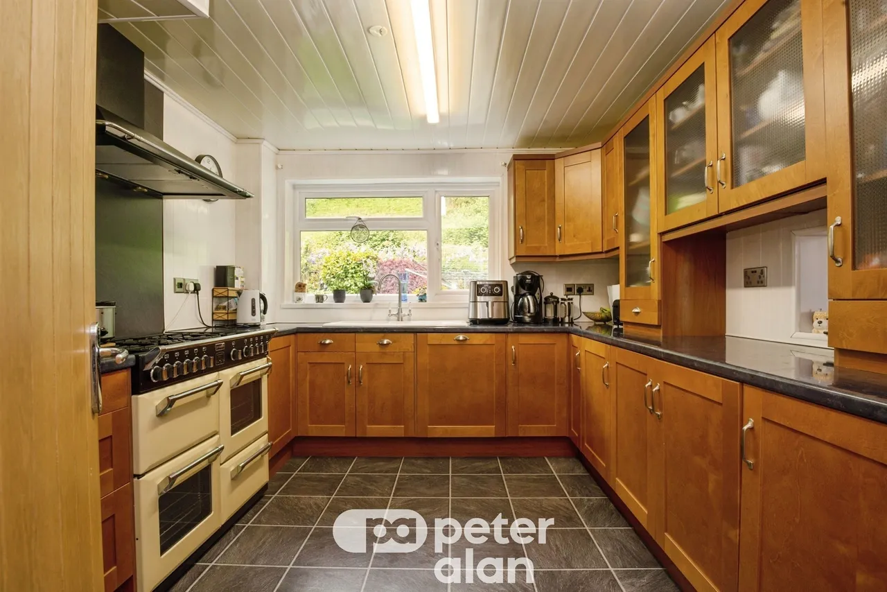 Brynheulog Pontypool, NP4, photo 8