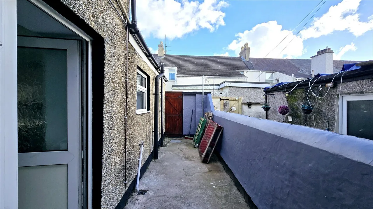 Gilbert Street, Holyhead, LL65, photo 13