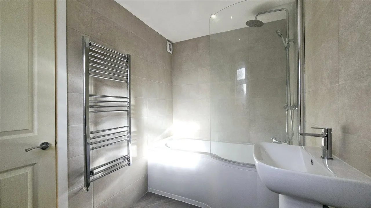Gilbert Street, Holyhead, LL65, photo 8