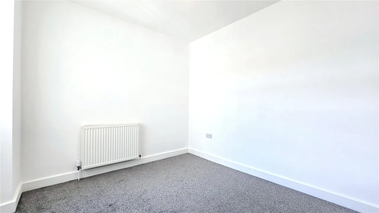 Gilbert Street, Holyhead, LL65, photo 11
