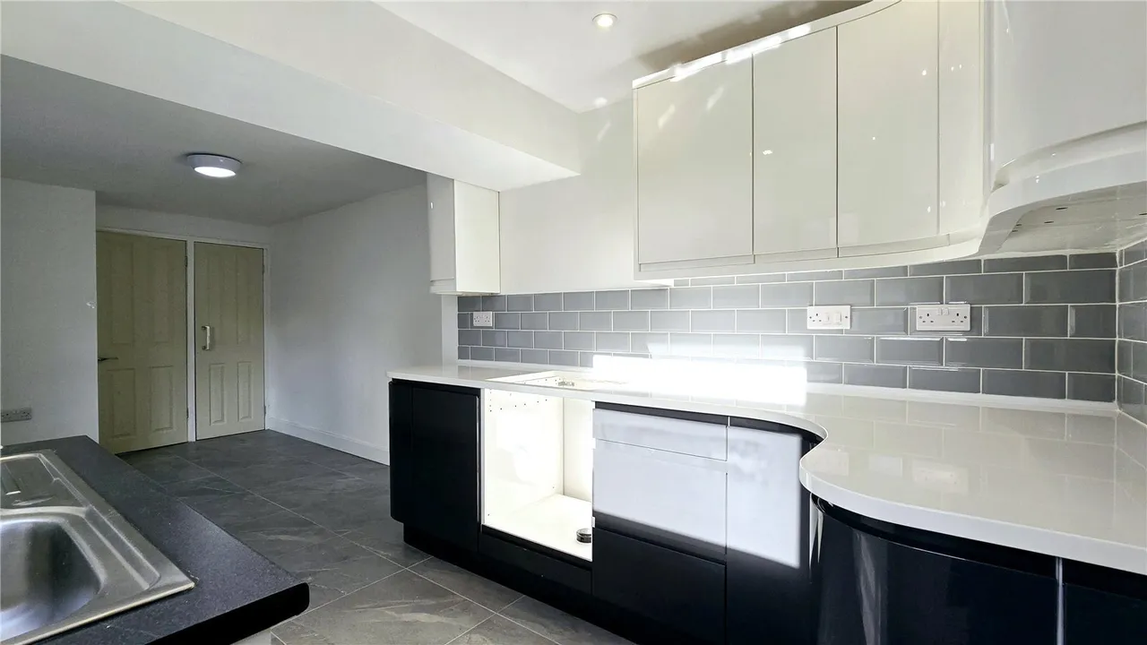 Gilbert Street, Holyhead, LL65, photo 6