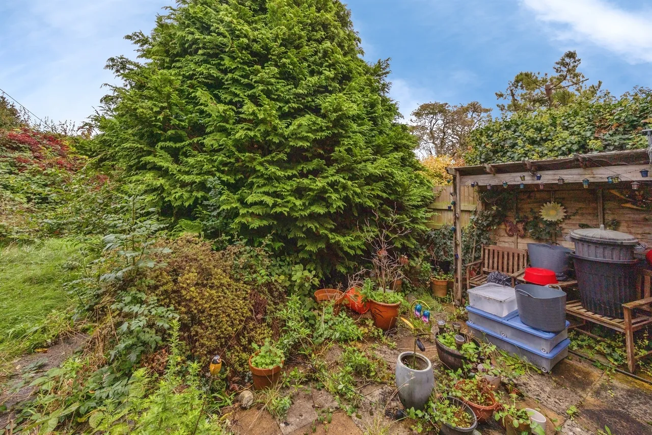 Woofferton Road, Portsmouth, PO6, photo 13