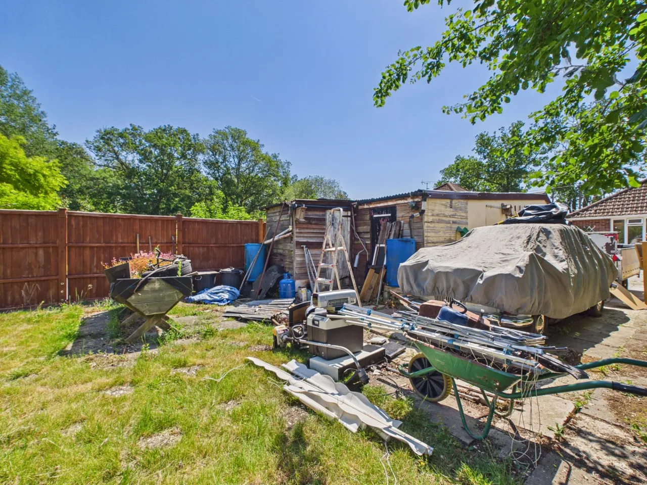 Silchester Road, Pamber Heath, RG26, photo 12
