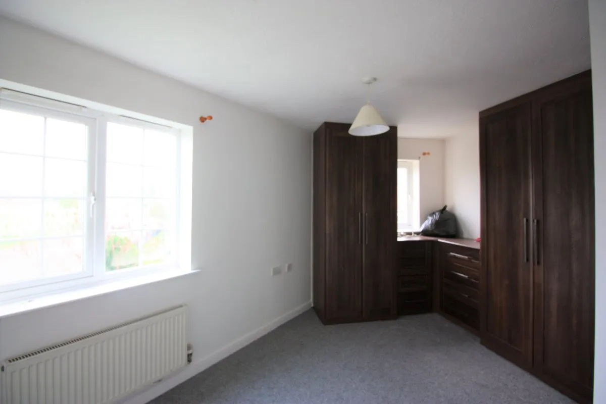 Oakroyd Crescent, Grimethorpe, photo 9