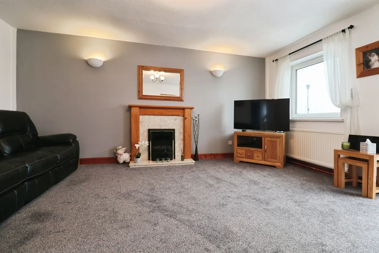 Lydstep Road, BARRY, photo 5