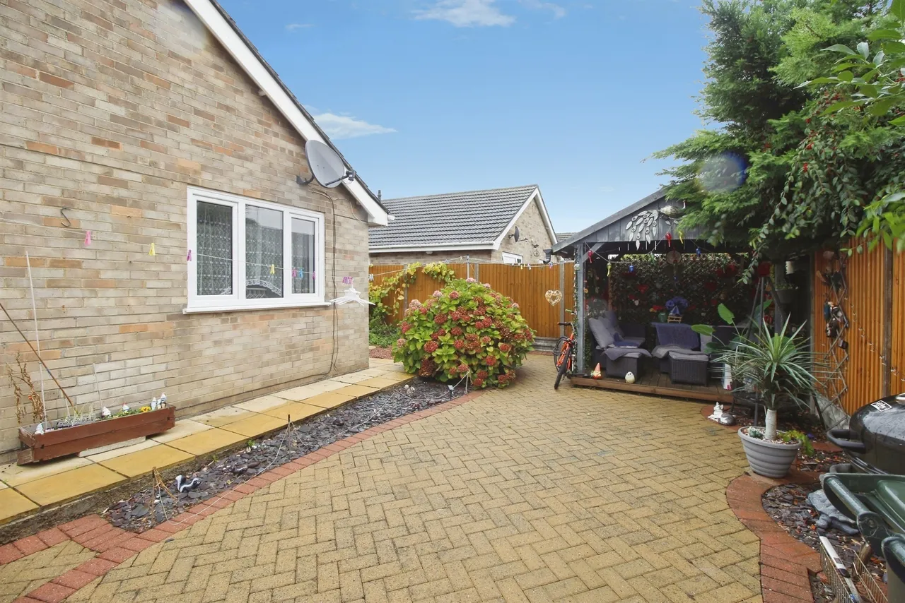 Margaret Drive, Boston, PE21, photo 14