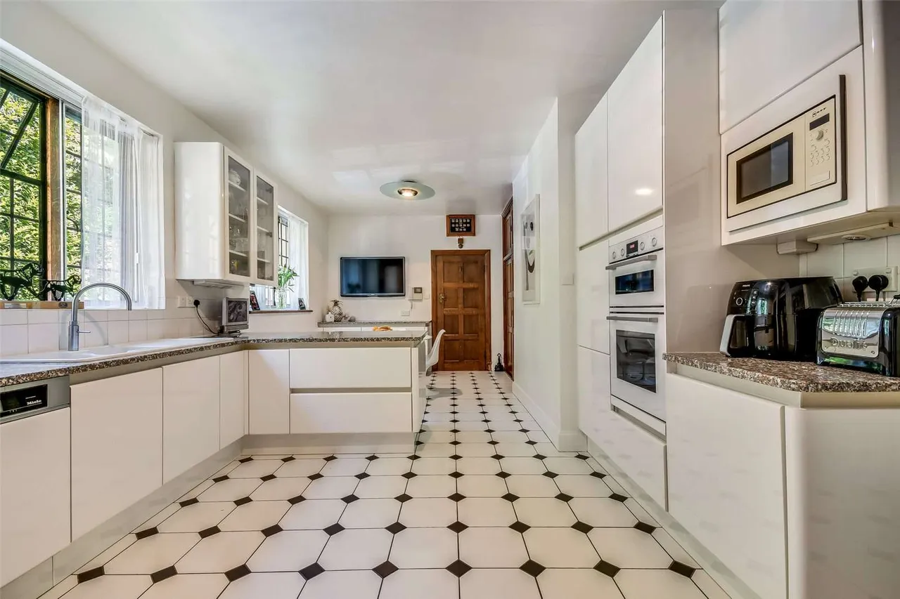 Orange Tree Hill, Havering-Atte-Bower, RM4, photo 8
