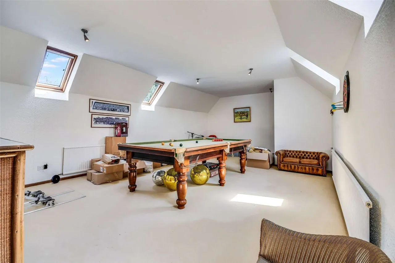 Orange Tree Hill, Havering-Atte-Bower, RM4, photo 15