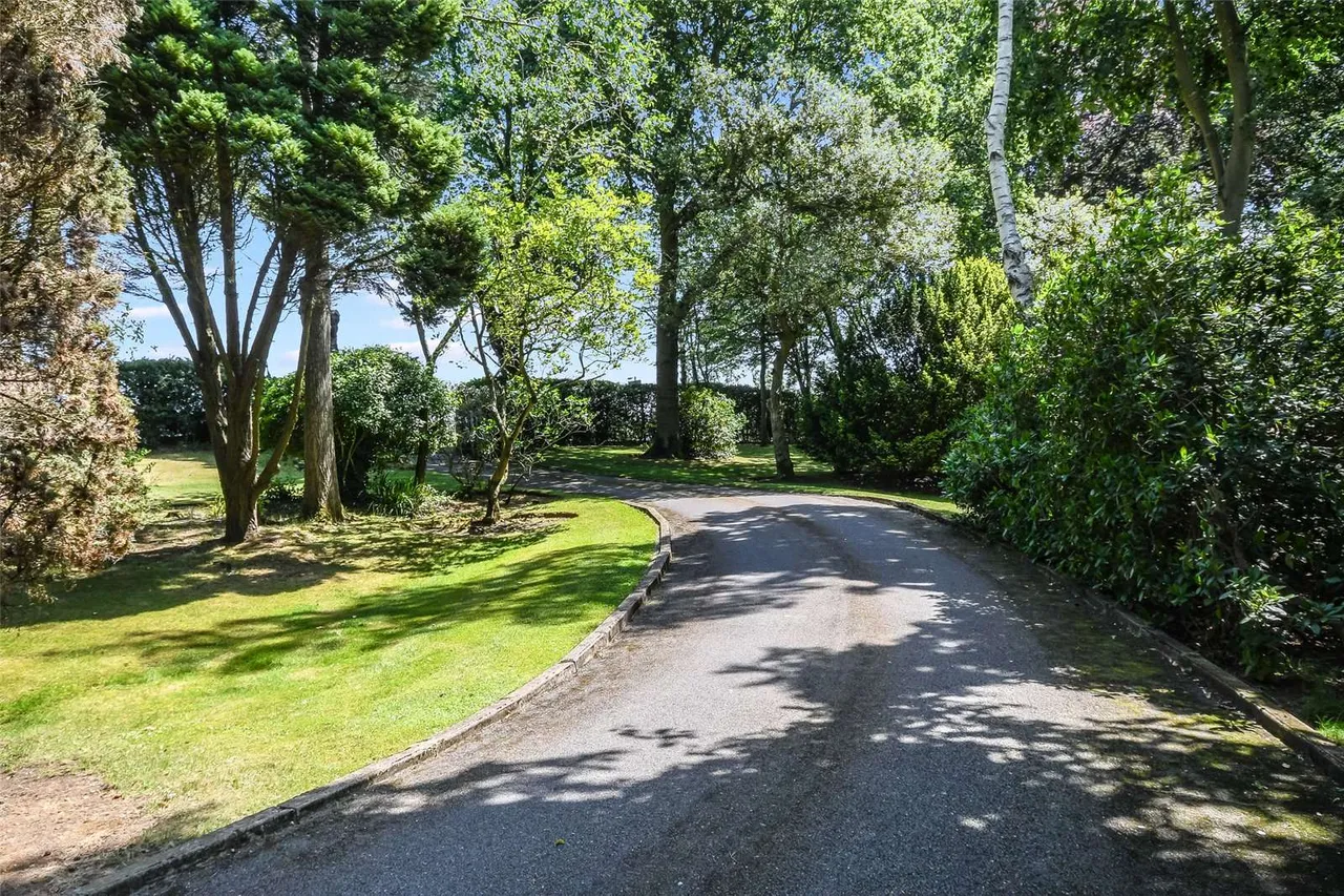Orange Tree Hill, Havering-Atte-Bower, RM4, photo 2