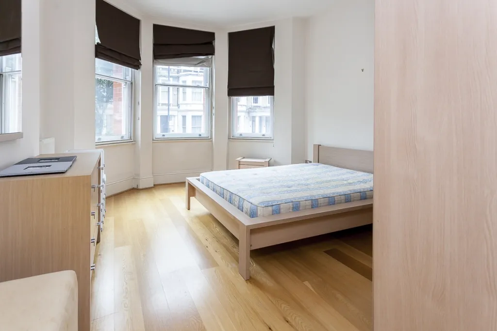 Nevern Square, Kensington, SW5, photo 4