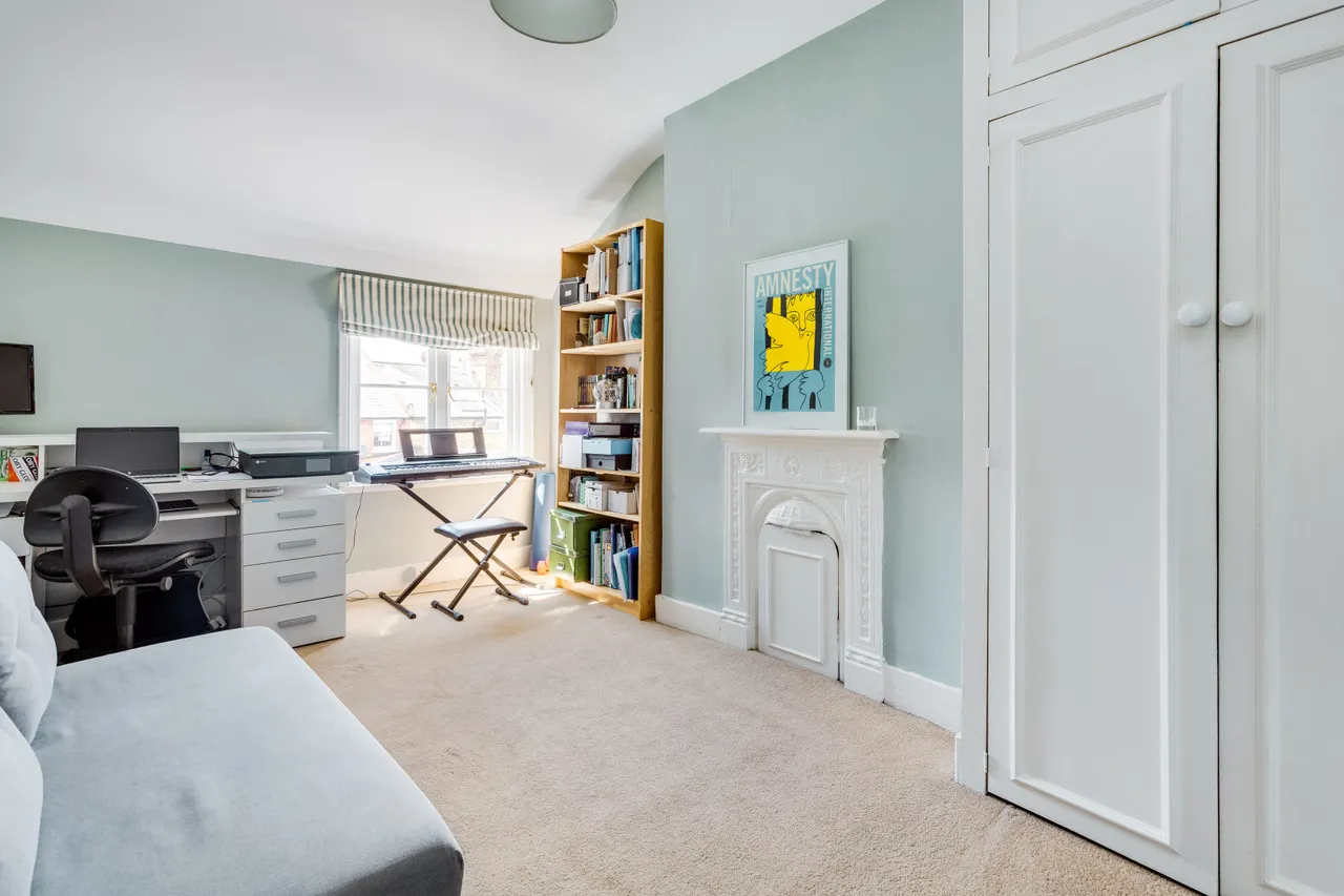 Marjorie Grove, London, SW11, photo 9