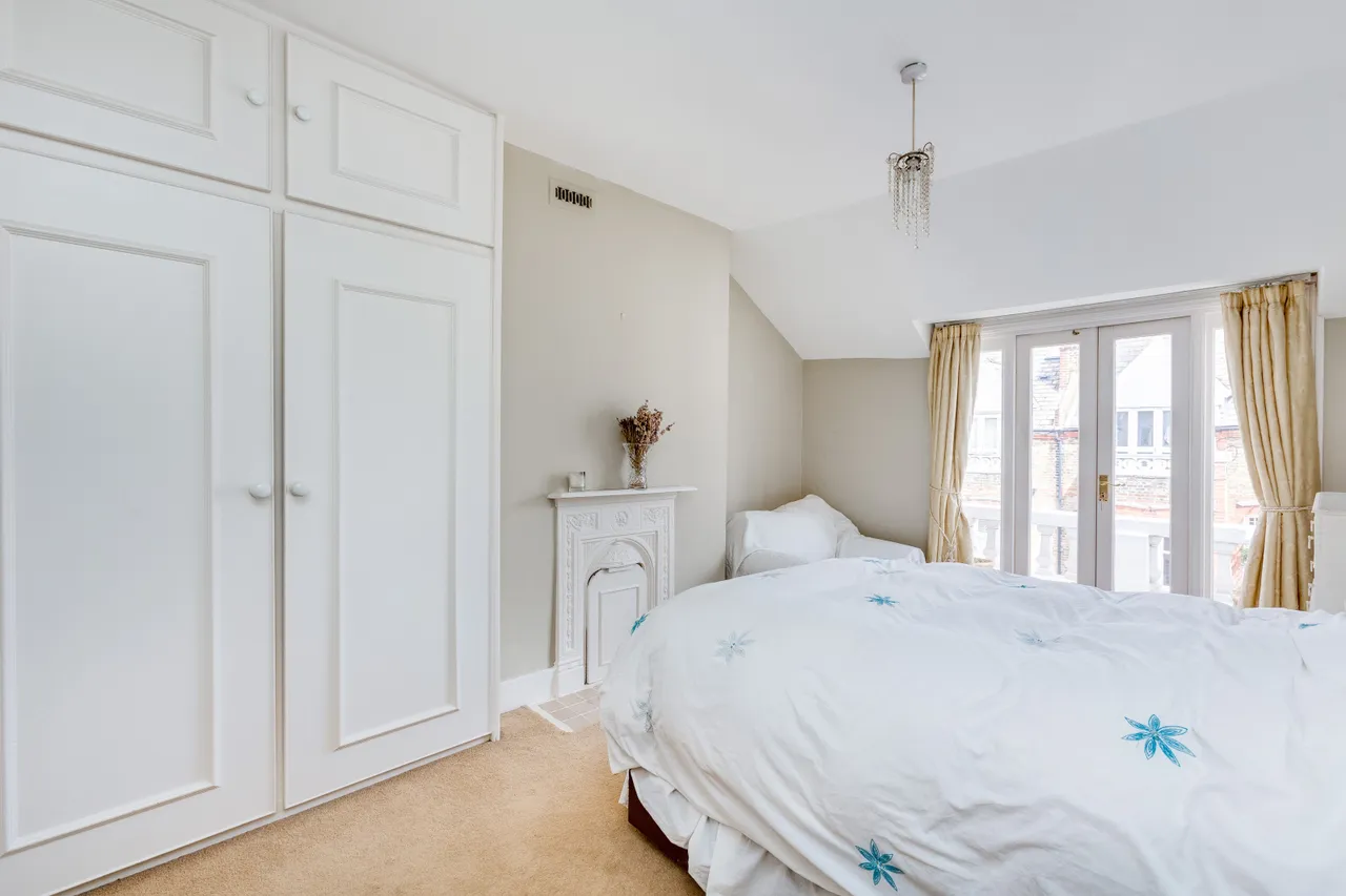 Marjorie Grove, London, SW11, photo 5