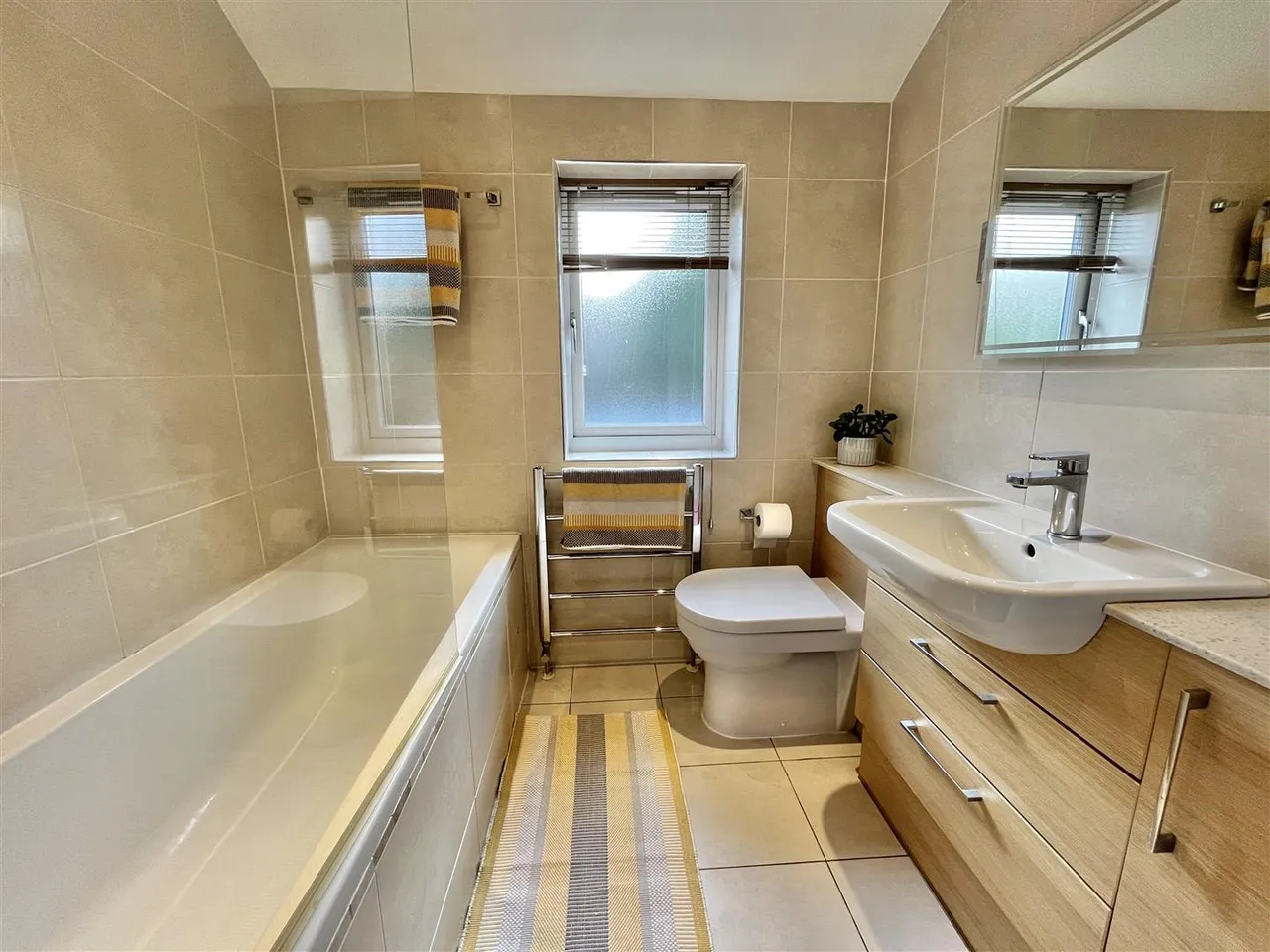 Chapel Brow, Charlesworth, SK13, photo 17