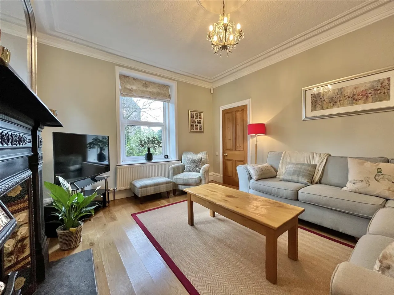 Chapel Brow, Charlesworth, SK13, photo 9