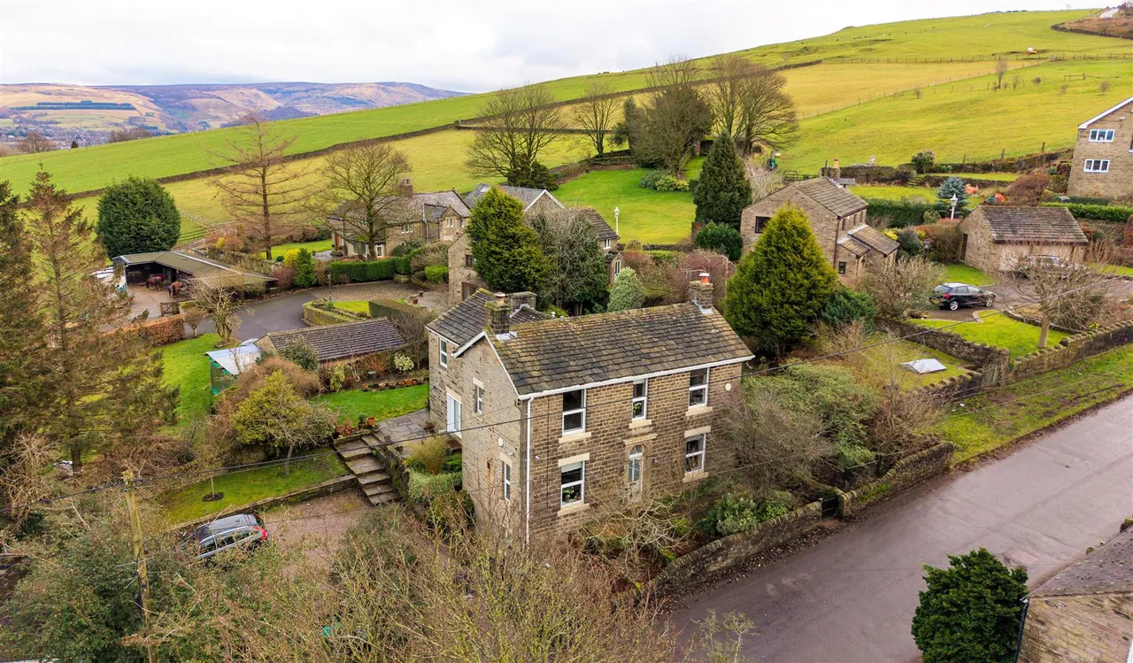 Chapel Brow, Charlesworth, SK13, photo 43