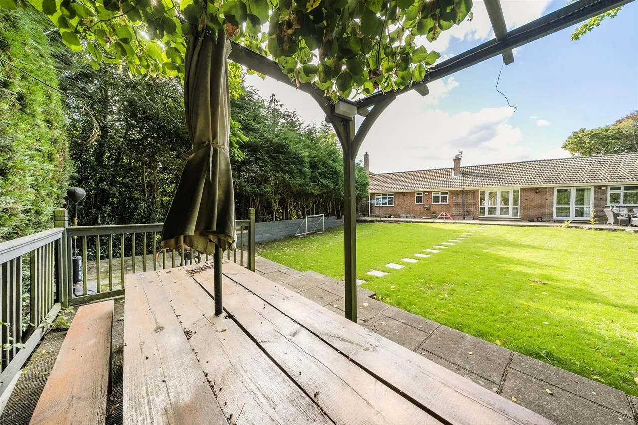 High Wycombe, specified, HP11, photo 22
