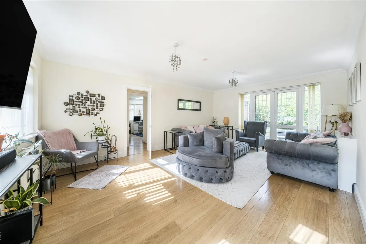High Wycombe, specified, HP11, photo 7