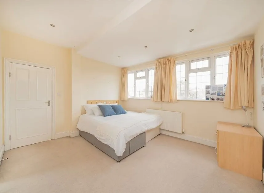 Fitzalan Road, Finchley, N3, photo 9