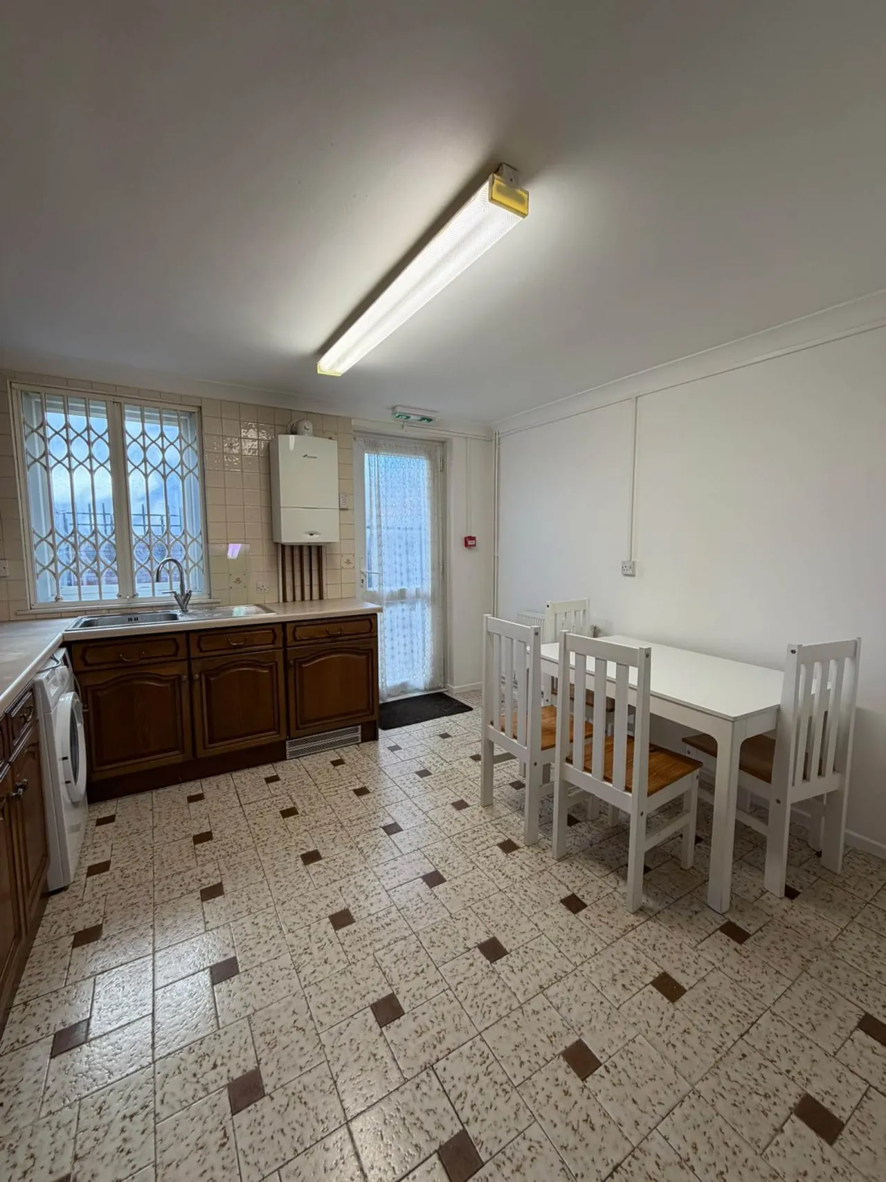 Kemps Drive, London, E14, photo 16