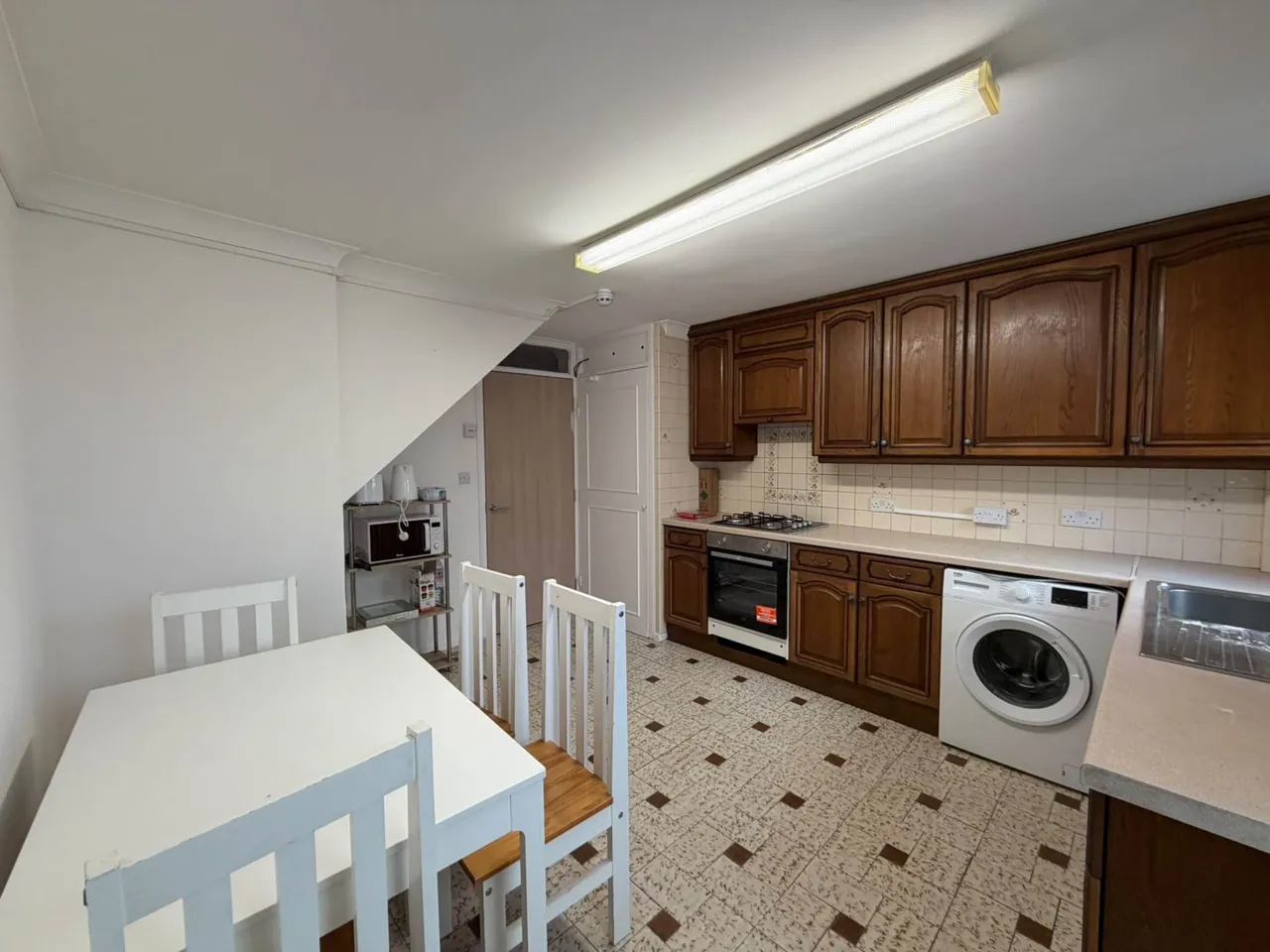 Kemps Drive, London, E14, photo 17