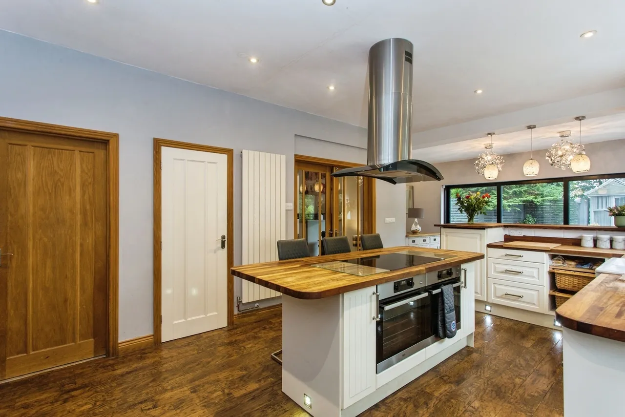 Preston New Road, Samlesbury, PR5, photo 26