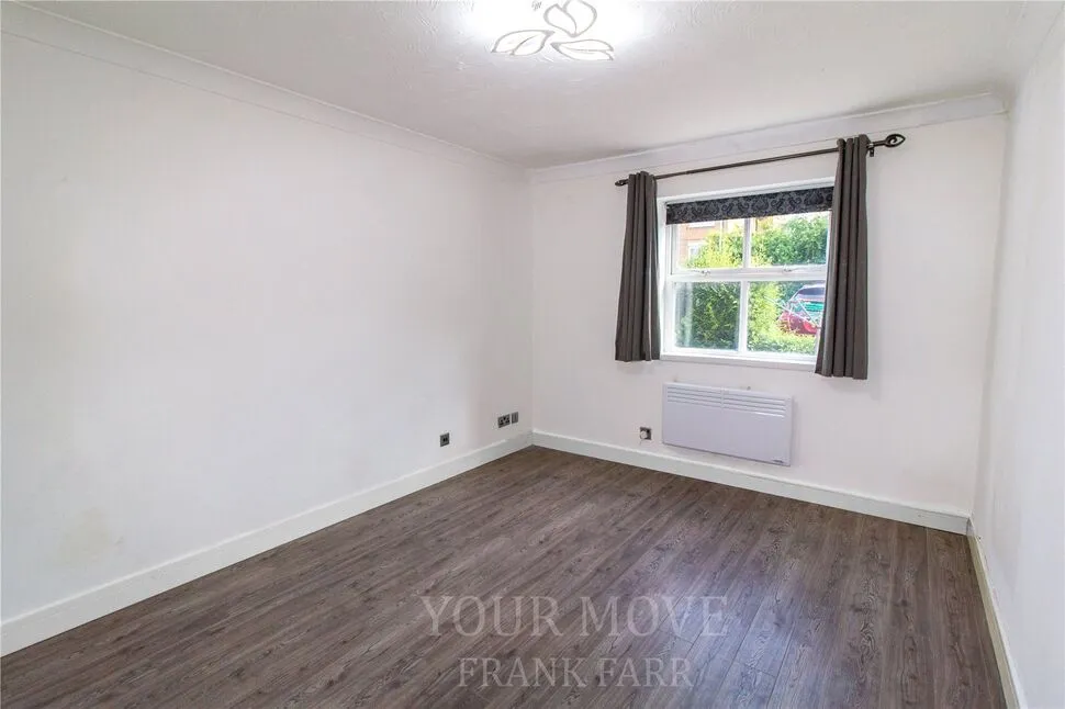 Baxter Close, Slough, Berkshire, SL1, photo 4