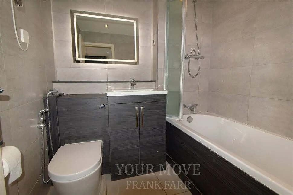 Baxter Close, Slough, Berkshire, SL1, photo 7