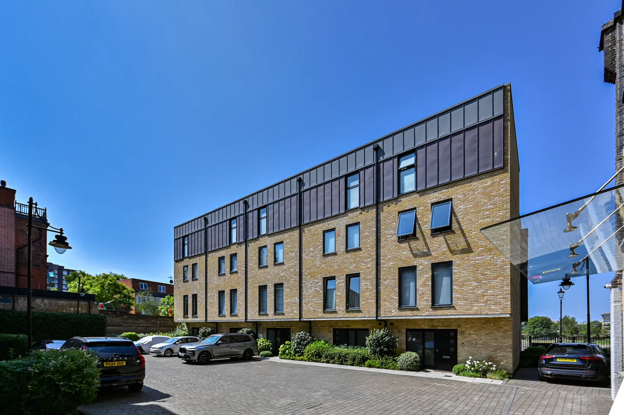 21 Palace Wharf, Rainville Road, London, photo 9