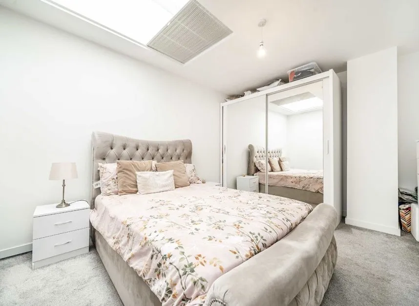 Uxbridge Road, Hampton Hill, TW12, photo 4