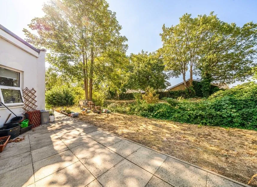 Uxbridge Road, Hampton Hill, TW12, photo 6