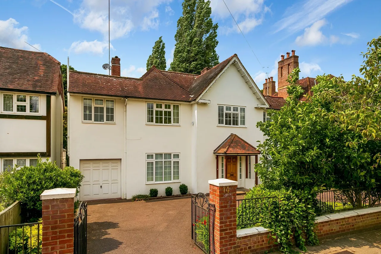 Roedean Crescent, Roehampton, SW15, photo 29
