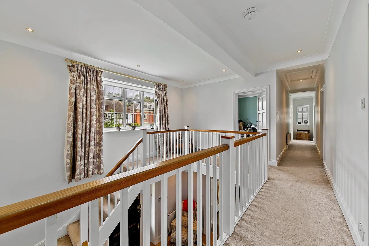Roedean Crescent, Roehampton, SW15, photo 16