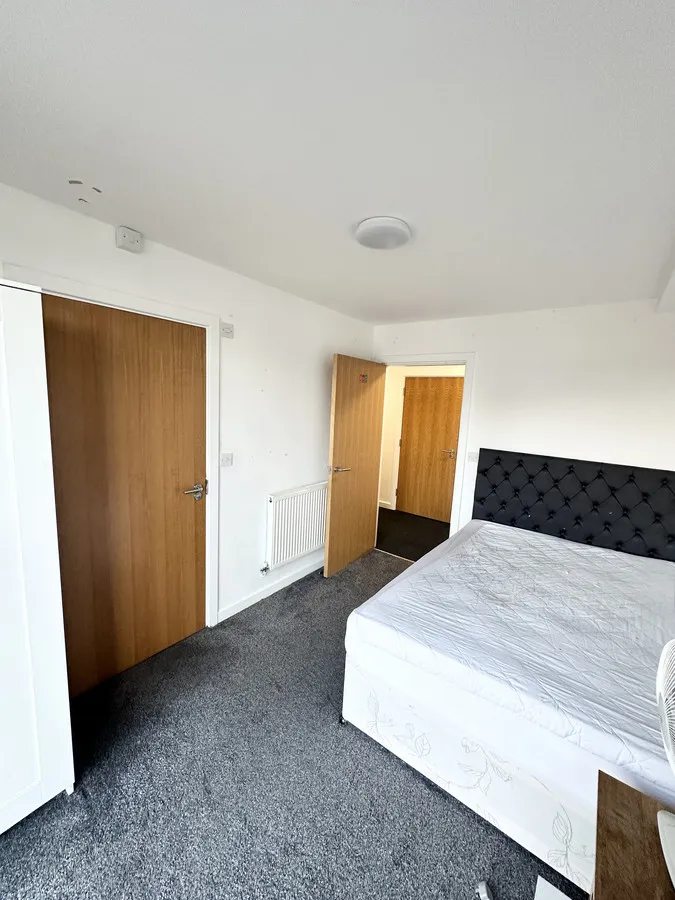Bridport Street, Liverpool, L3, photo 4