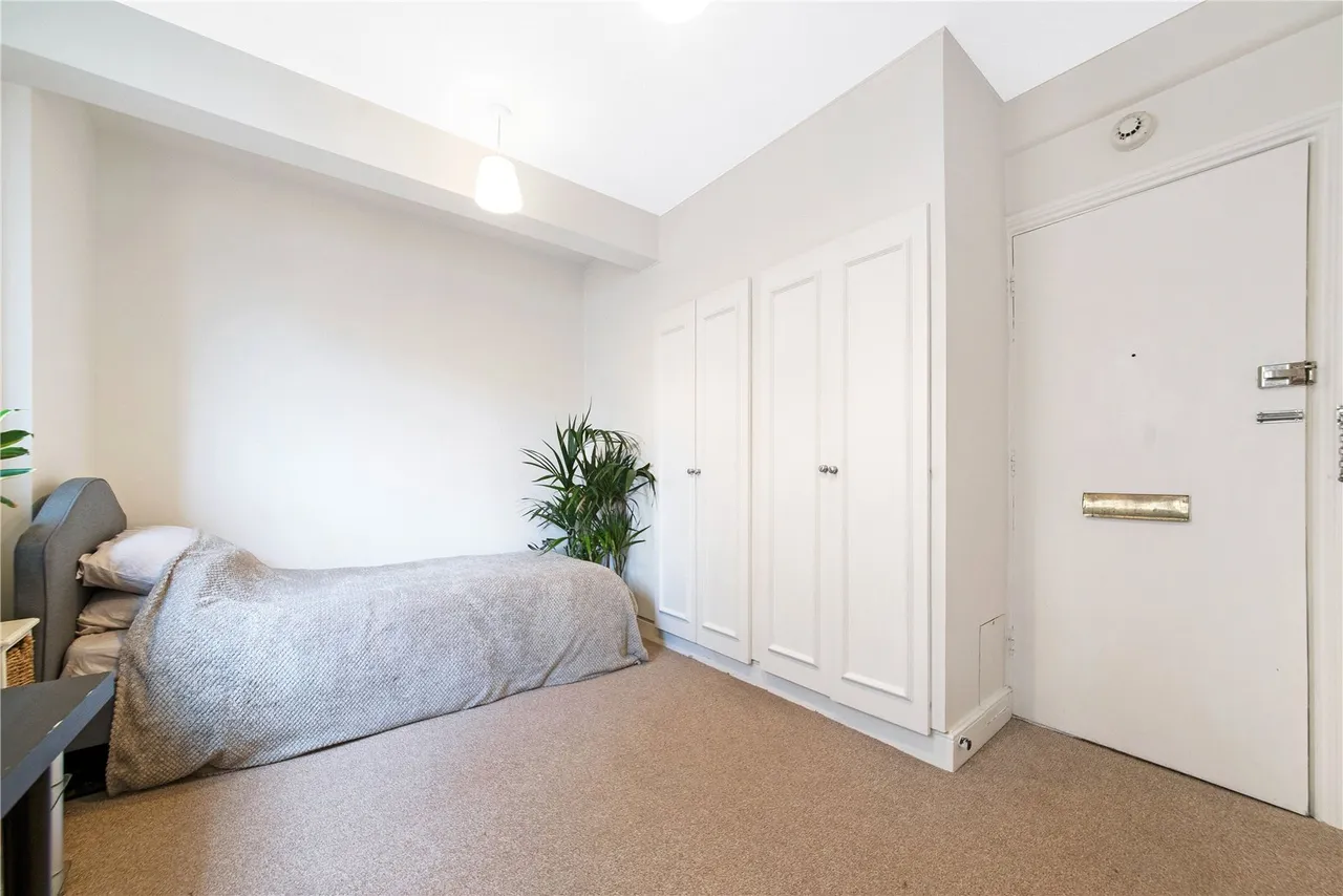 Sloane Avenue, London, SW3, photo 3