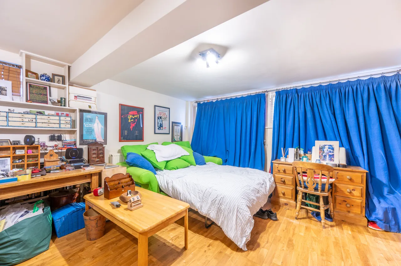 London, NW6, photo 10